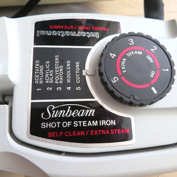 Sunbeam International Travel Iron/Garment Steamer 10069 Gray Compact Dual Voltag - Picture 7 of 16